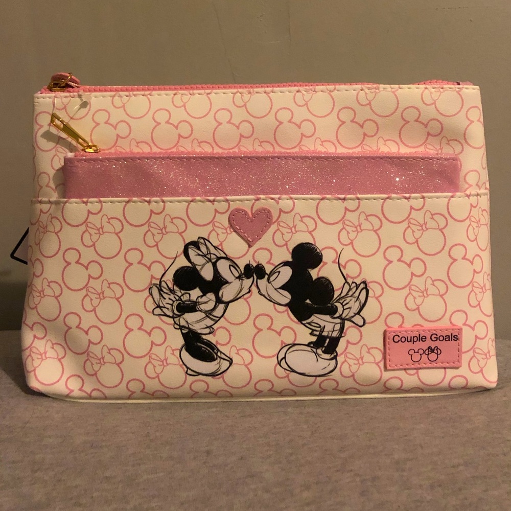 Minnie & Mickey Cosmetics Bag Set